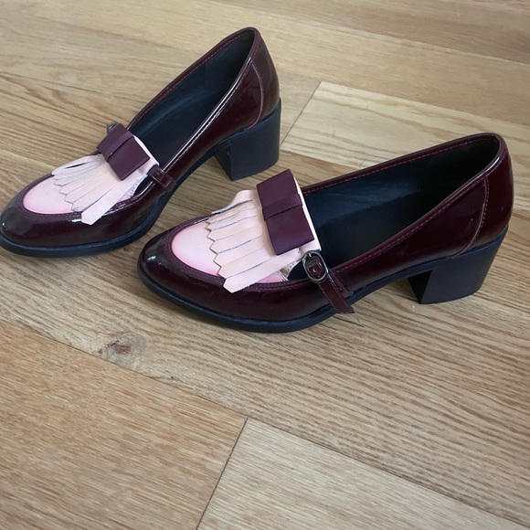 flat shoes - Picture 2 of 3